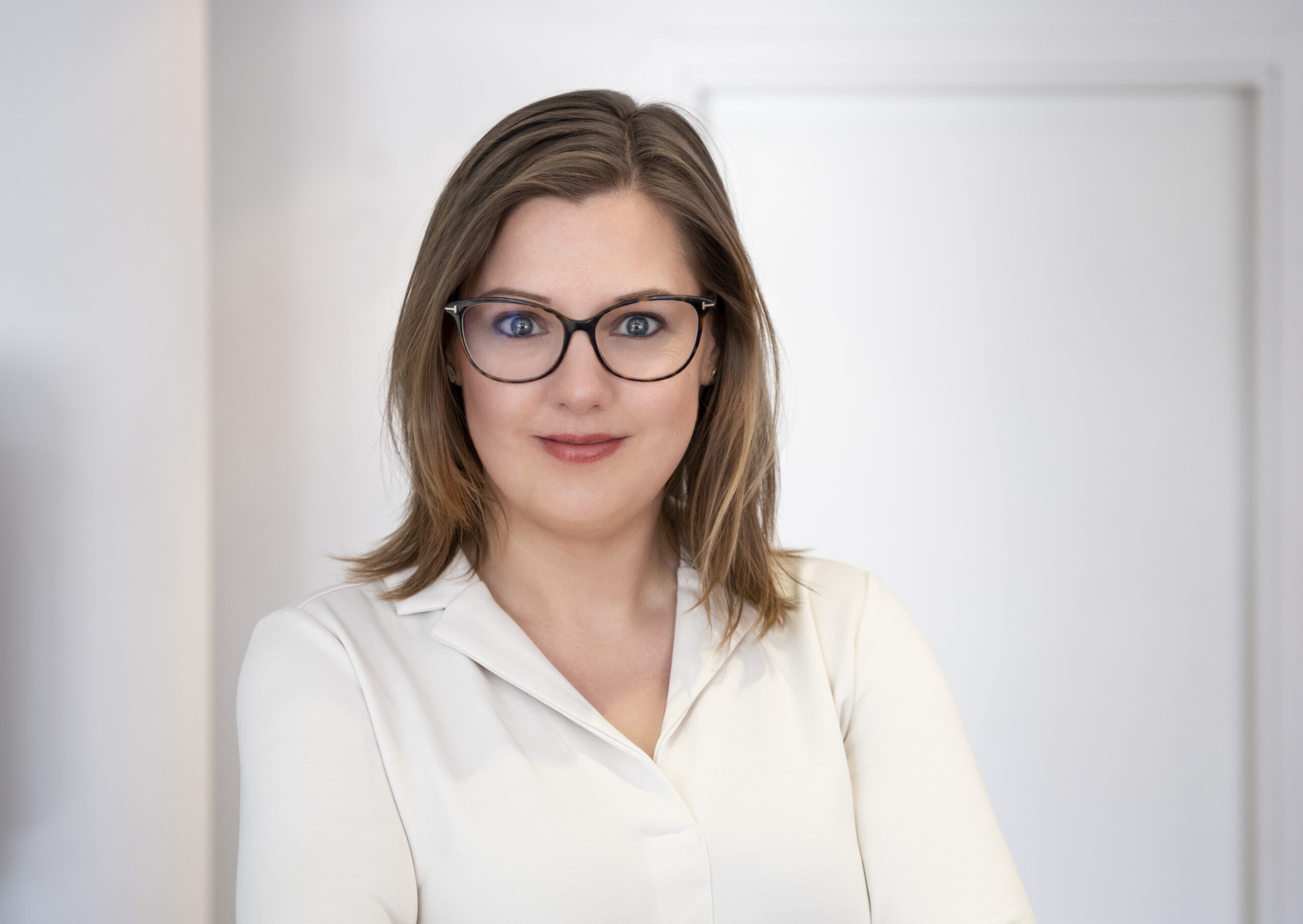 Fler kvinnor väntar på specialistvård